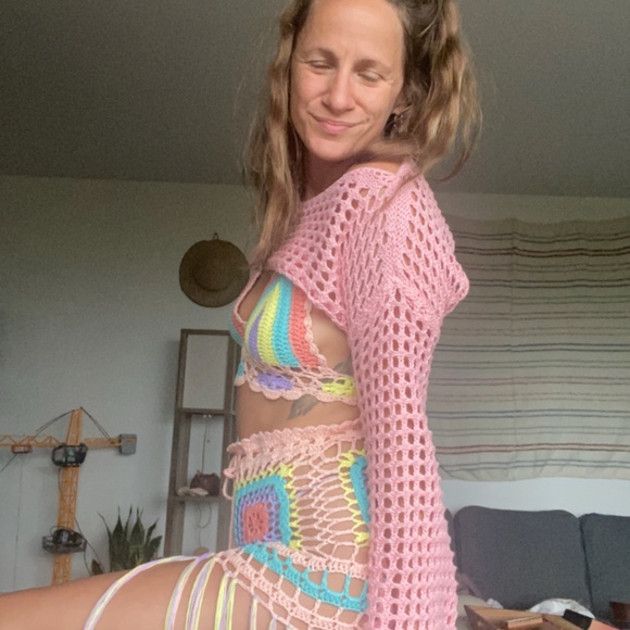 Pastel Knit Rave/ Festival Set- three pieces - Picture 2 of 3